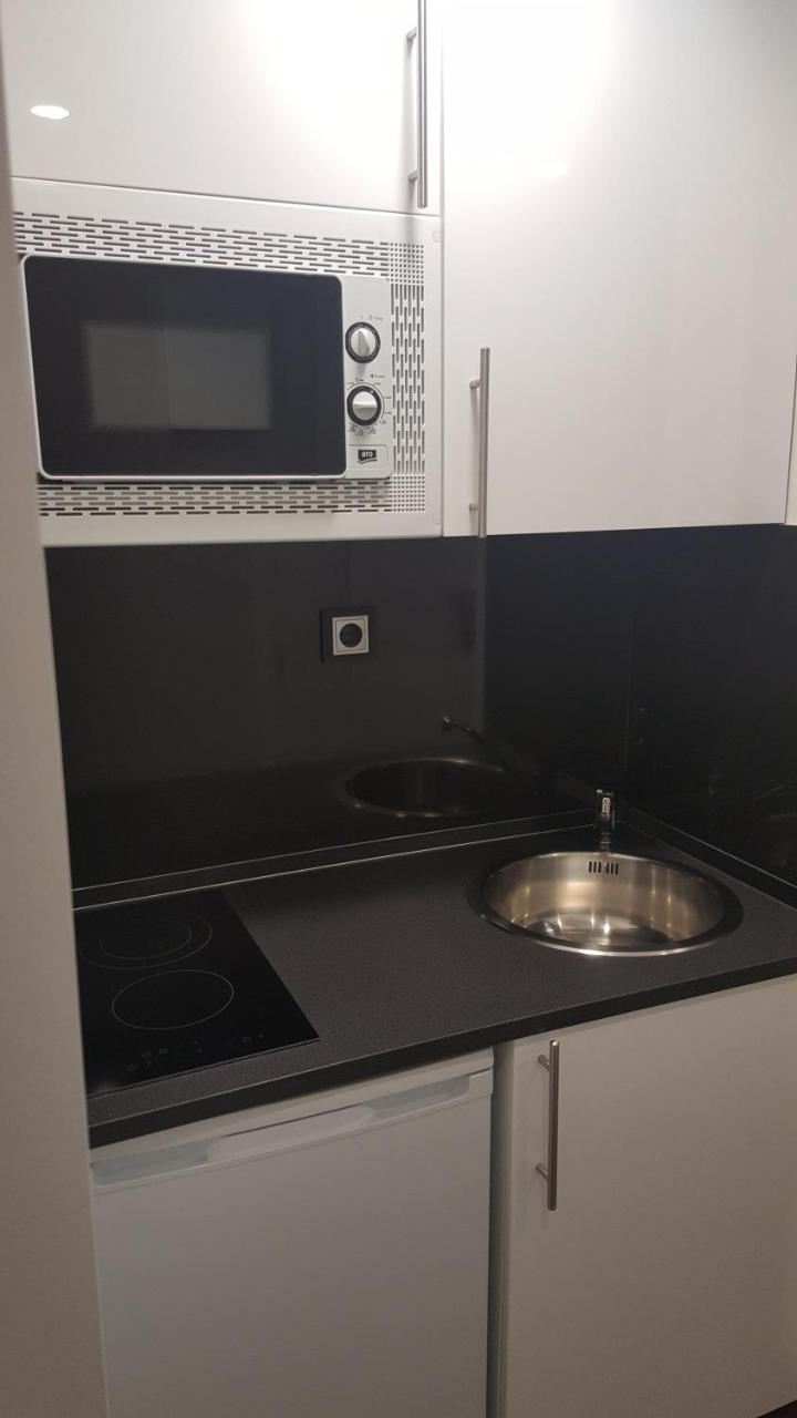 Apartamentos Centro Colon Madrid Esterno foto